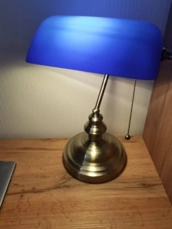 Decorative Retro-Style Banker's Table Lamp - Image 6